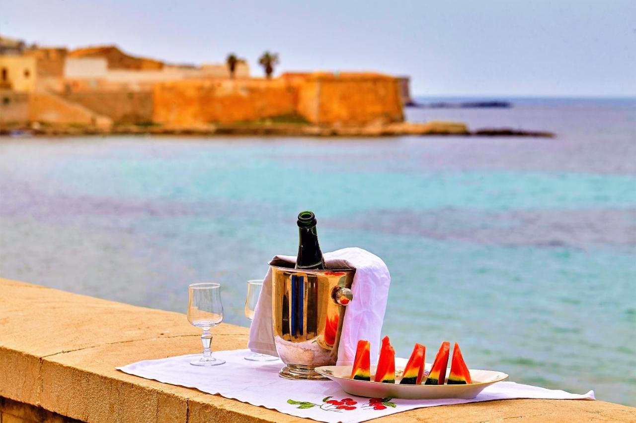 Be Mediterraneo, In Centro Sul Mare - In The Center Beach Front - 80 Mq Trapani Exterior foto